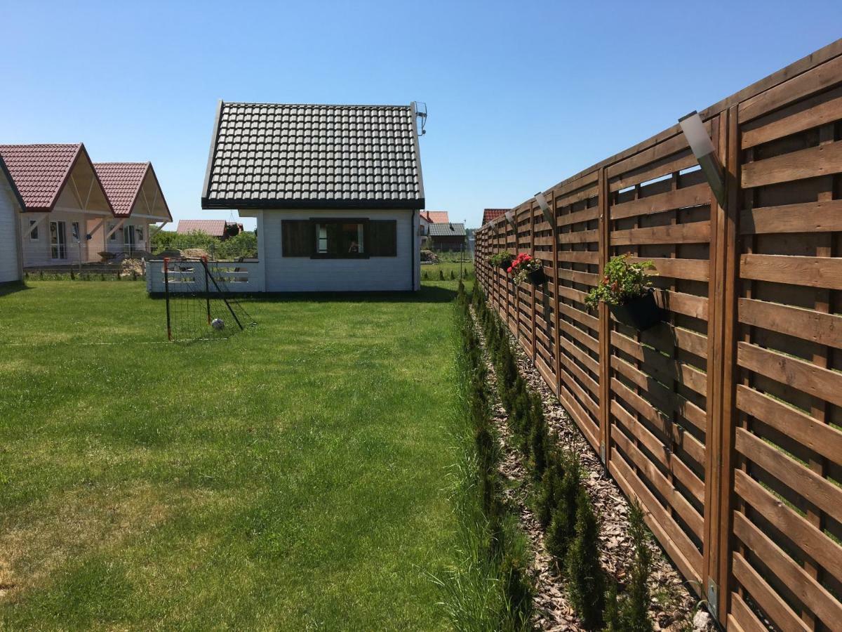 Lebskie Chatki Leba Exterior photo